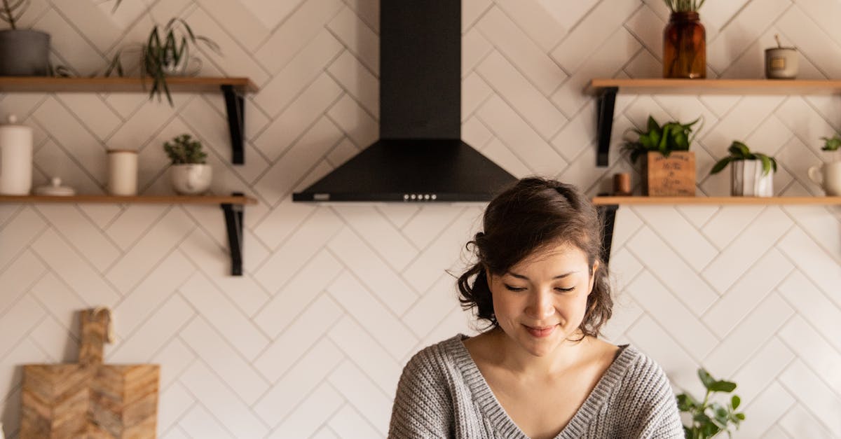How to Create Cozy Nooks in Large Rooms